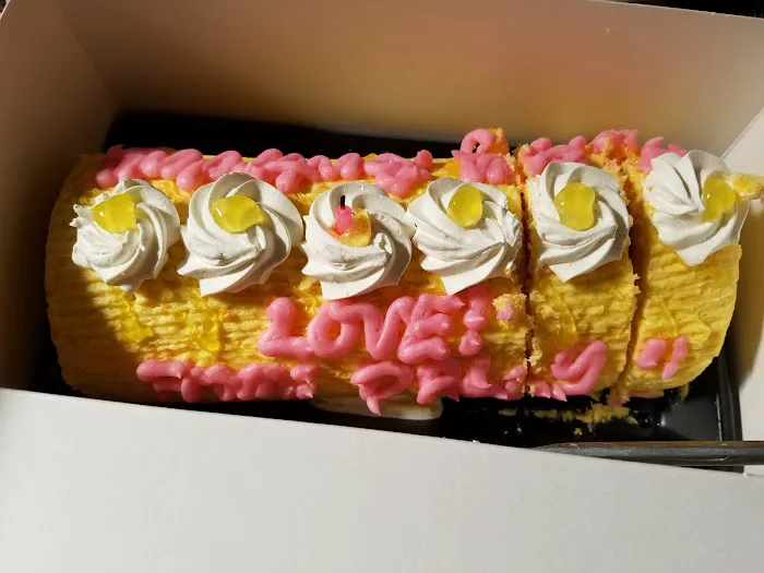 Red Ribbon Bakeshop Picture 5
