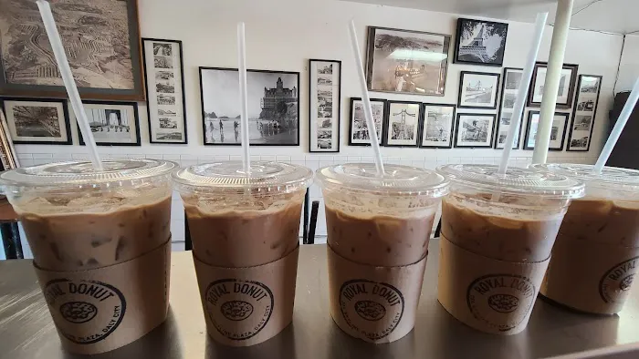 Royal Donut Shop Picture 7