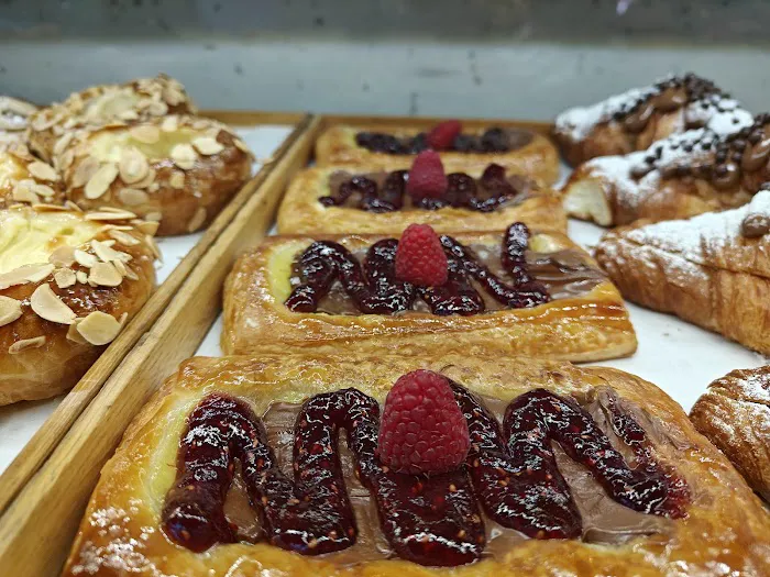 Paris Baguette Picture 8