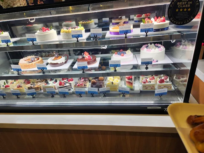 Paris Baguette Picture 2