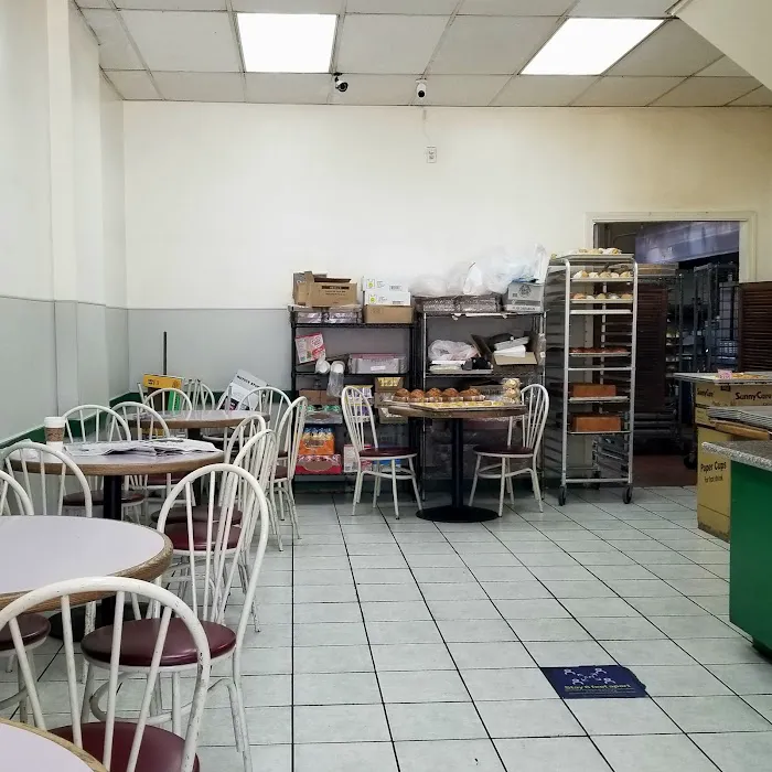 A-1 Geneva Bakery Picture 1