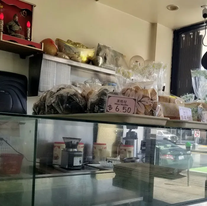 A-1 Geneva Bakery Picture 4