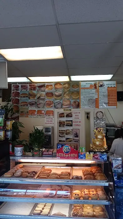 Western Donut Shop Picture 9