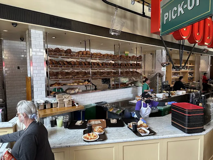 Boudin Bakery Cafe Picture 5