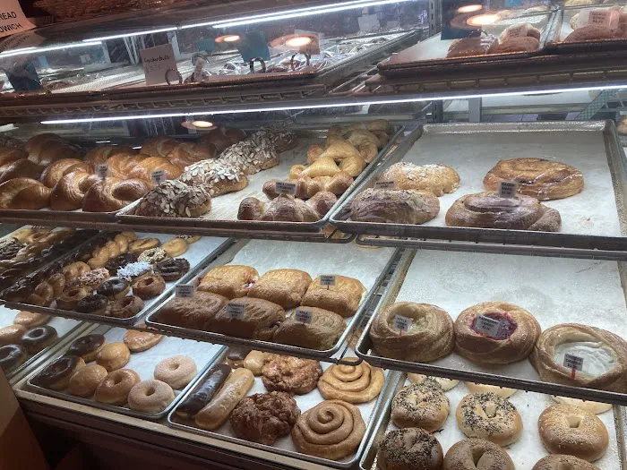 Creighton's Bakery Cafe Picture 2
