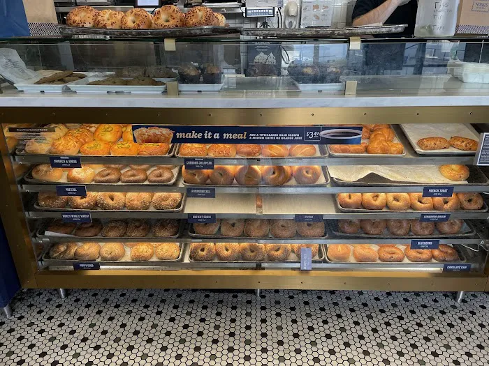 Noah's NY Bagels Picture 2
