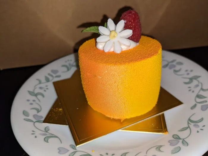 Daydream Cake Shop Picture 2