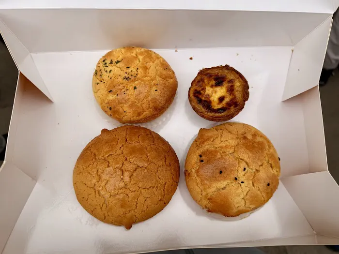 Pineapple King Bakery - San Francisco Picture 1