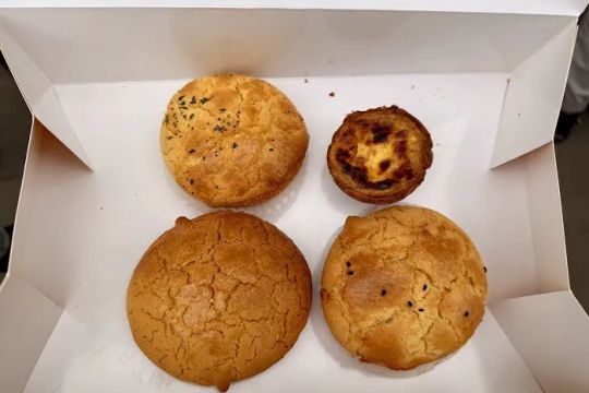 Pineapple King Bakery - San Francisco