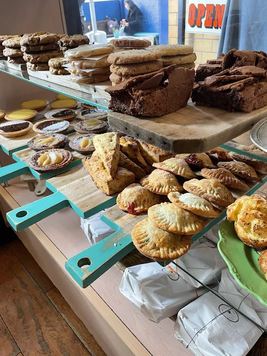 Little Bee Bakery Picture 6
