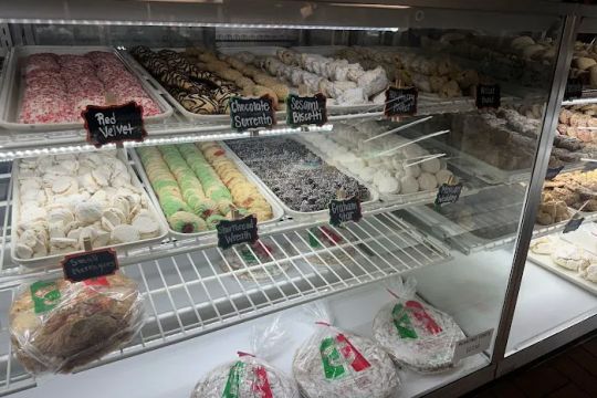 Dianda's Italian American Pastry
