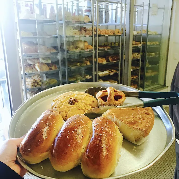 Kings Bakery Cafe Picture 9