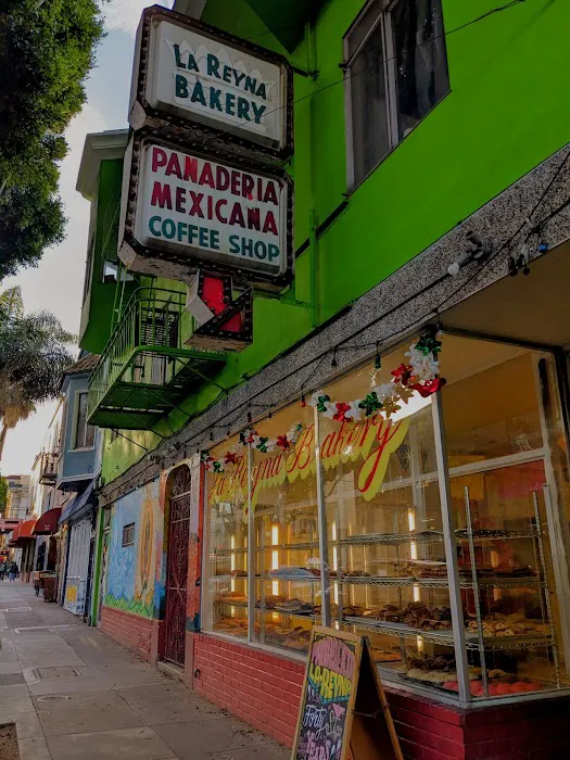 La Reyna Bakery & Coffee Shop Picture 10