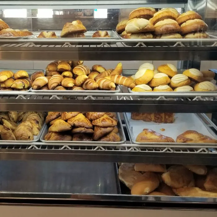 Eterna Primavera Bakery Picture 2