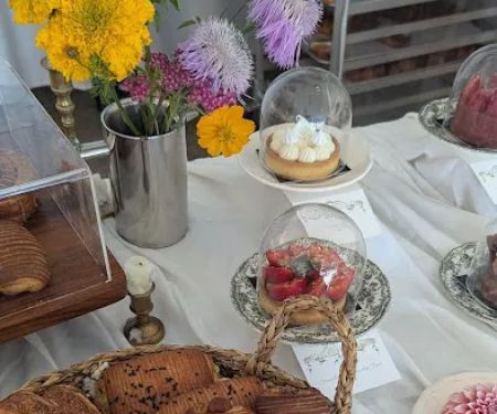 Le Carousel Pop-Up