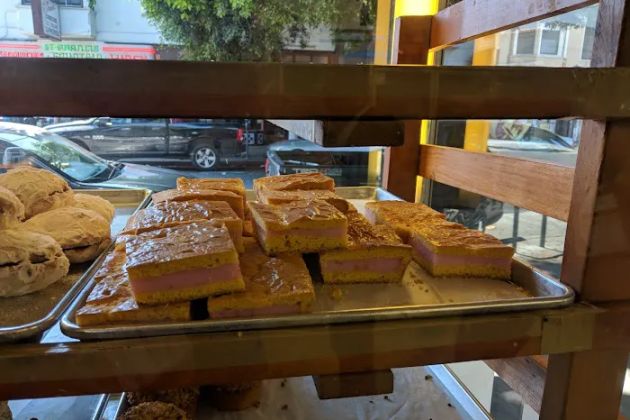 La Mexicana Bakery