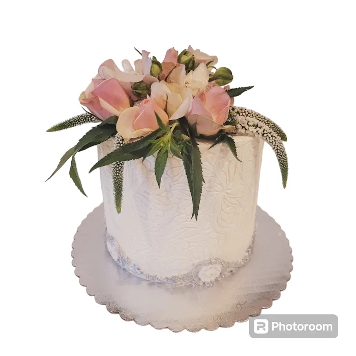 Bri's Creations Cake and Pastries Boutique Picture 9