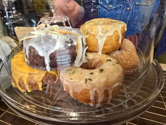 Dynamo Donut & Coffee Picture 6