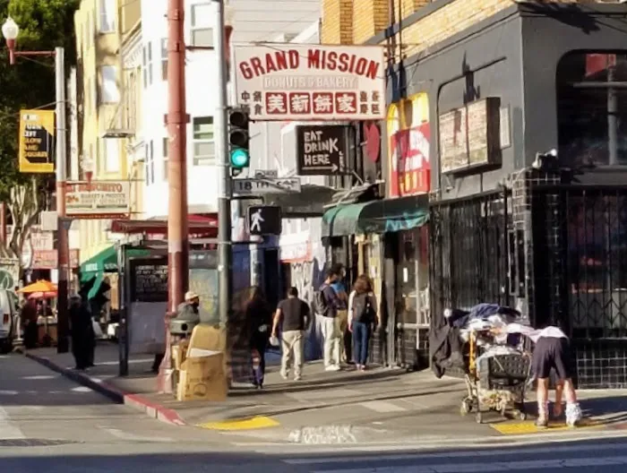 Grand Mission Donuts & Bakery Picture 6