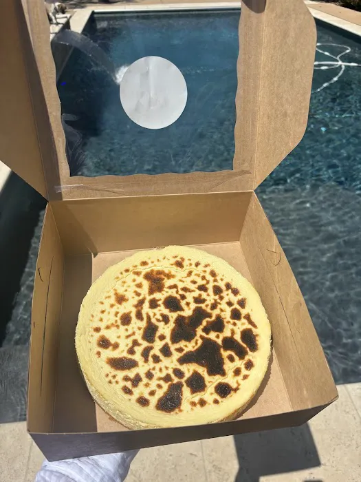 Baiak - Basque Cheesecake Picture 1