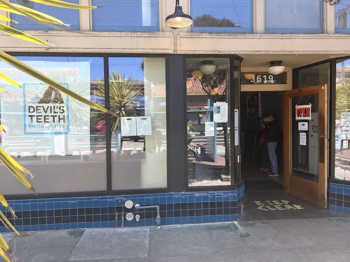 Devil's Teeth Baking Company Picture 5