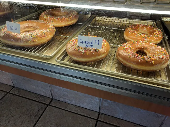 ML Donuts Picture 6