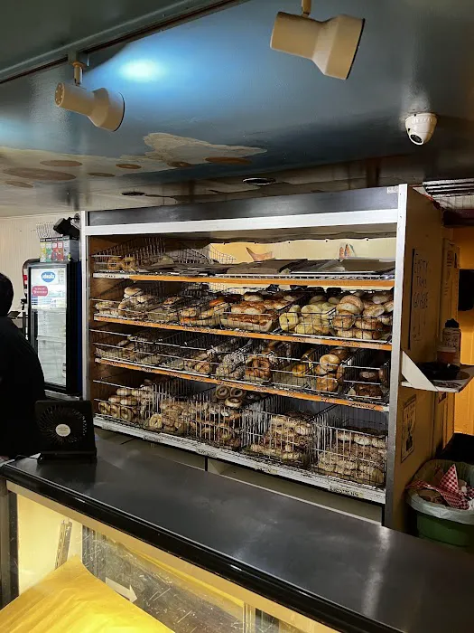 House of Bagels Picture 3