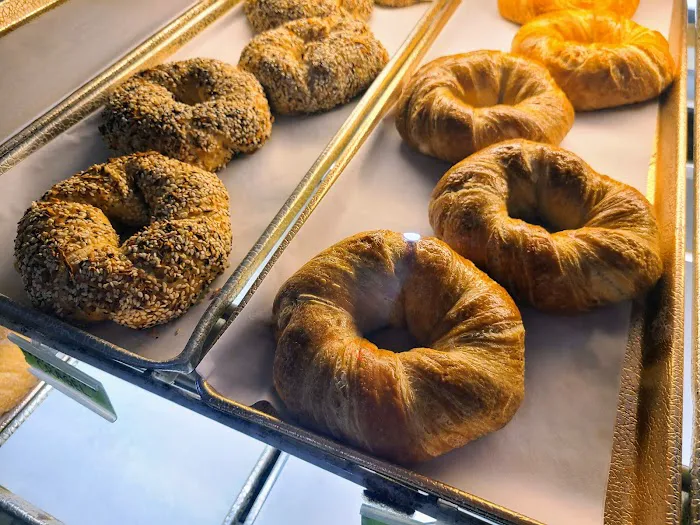 House of Bagels Picture 5