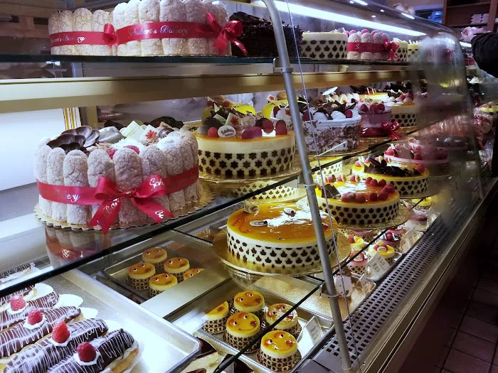 Schubert's Bakery Picture 6