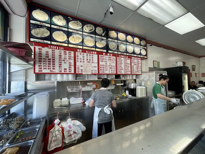 Wing Lee Bakery Picture 3