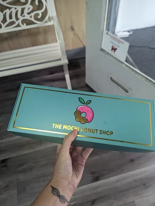 The Mochi Donut Shop Clement Picture 3
