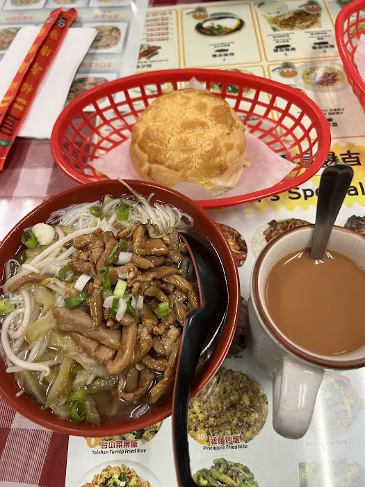 Red House Bakery and Cafe Picture 4