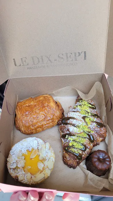 Le Dix-Sept Pâtisserie Picture 5