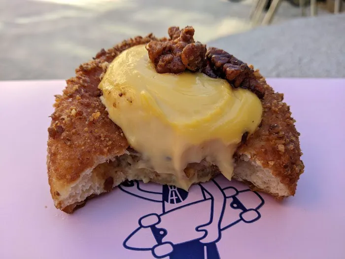 Magic Donuts & Coffee Picture 7