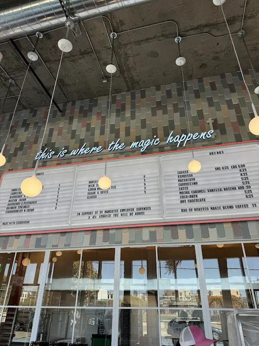 Magic Donuts & Coffee Picture 3