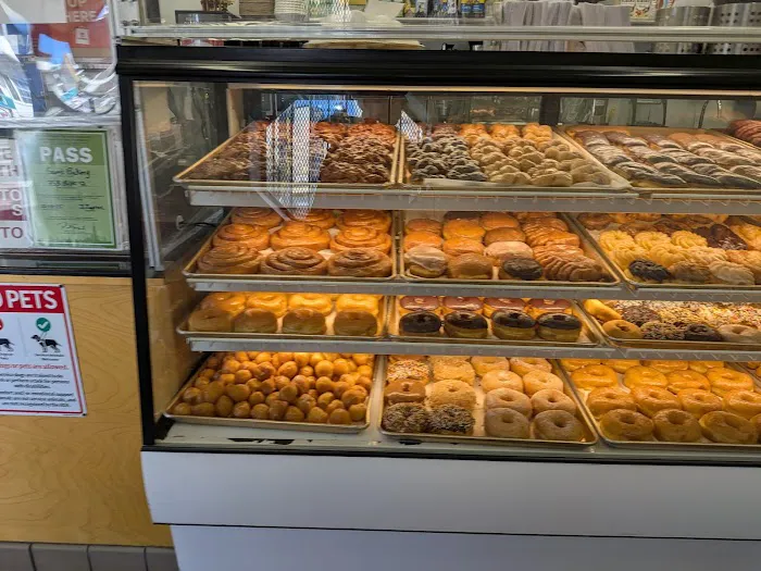 Sam's Bakery Picture 9