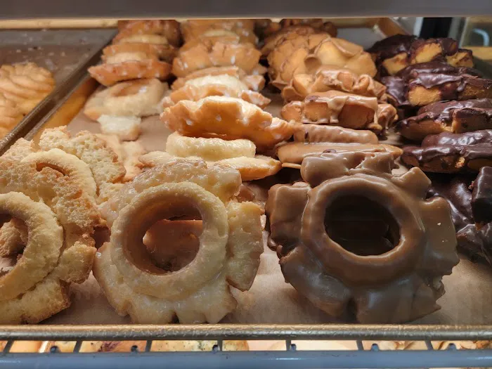 Sam's Bakery Picture 8