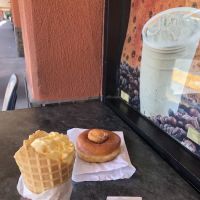 Christy's Donut & Ice Cream ico