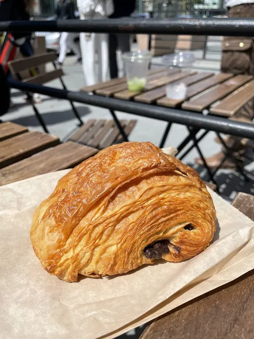 Neighbor Bakehouse Picture 7
