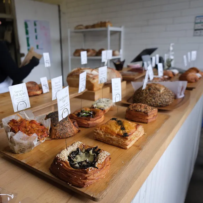 Neighbor Bakehouse Picture 2
