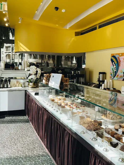 b. patisserie Picture 10