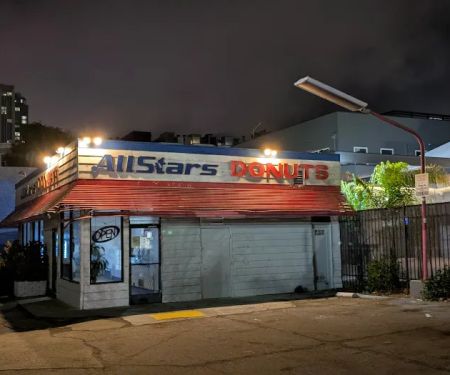 All Stars Donuts