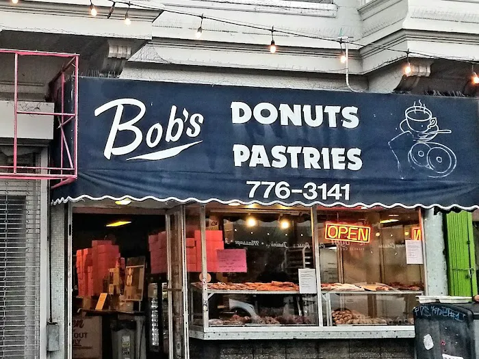Bob's Donut & Pastry Shop Picture 6