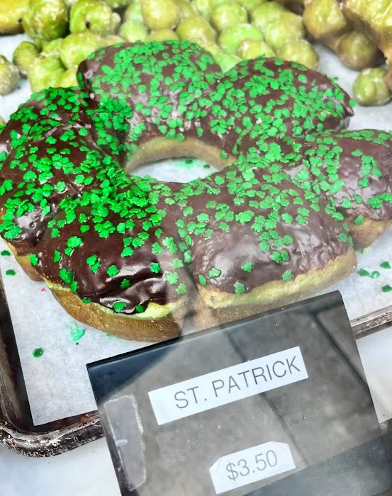 Bob’s Donuts Picture 3