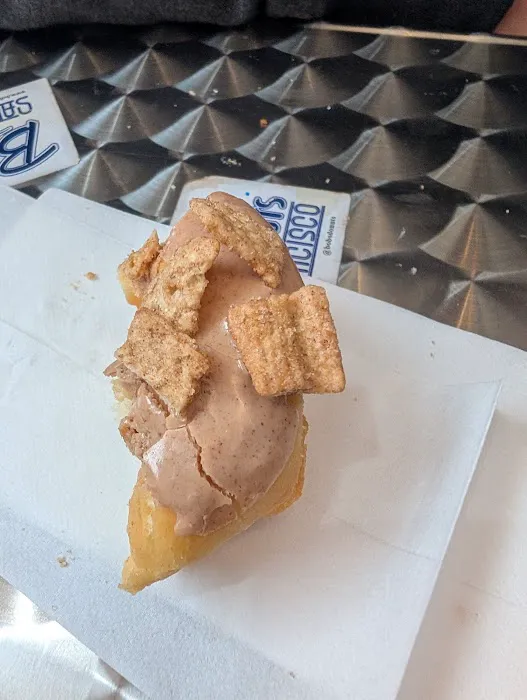 Bob’s Donuts Picture 7