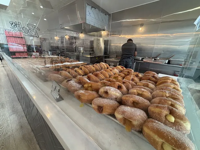 Bob’s Donuts Picture 1