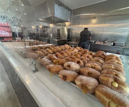Bob’s Donuts