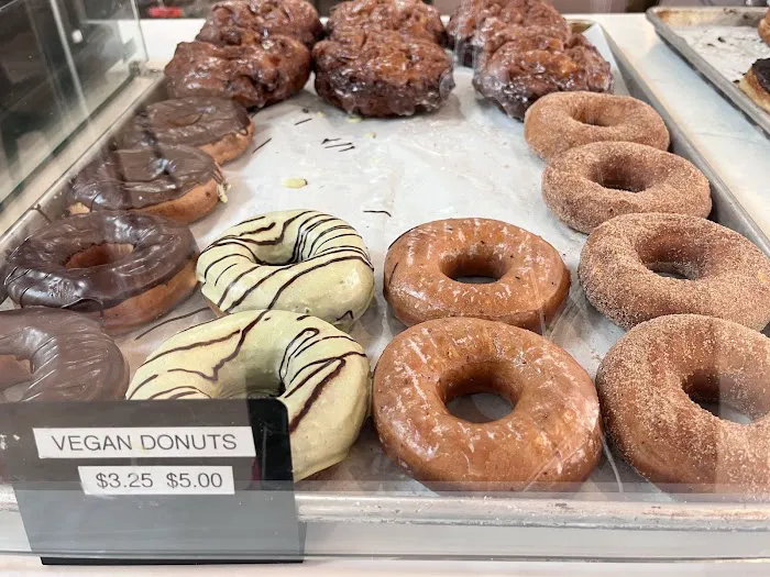 Bob’s Donuts Picture 9
