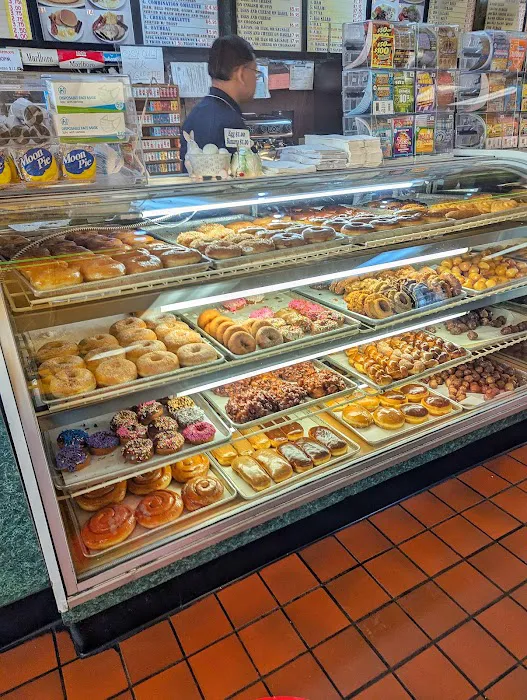 Happy Donuts-Van Ness Ave Picture 10