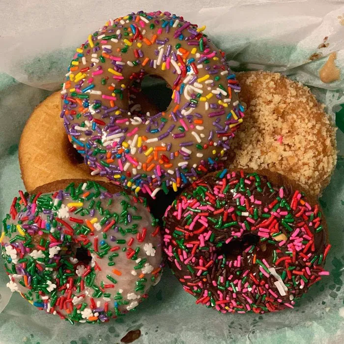 Happy Donuts-Van Ness Ave Picture 6